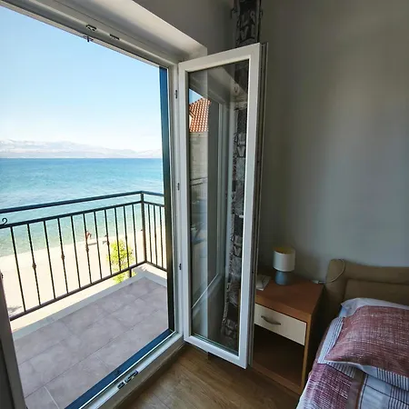 Lucica Tatil Evi *